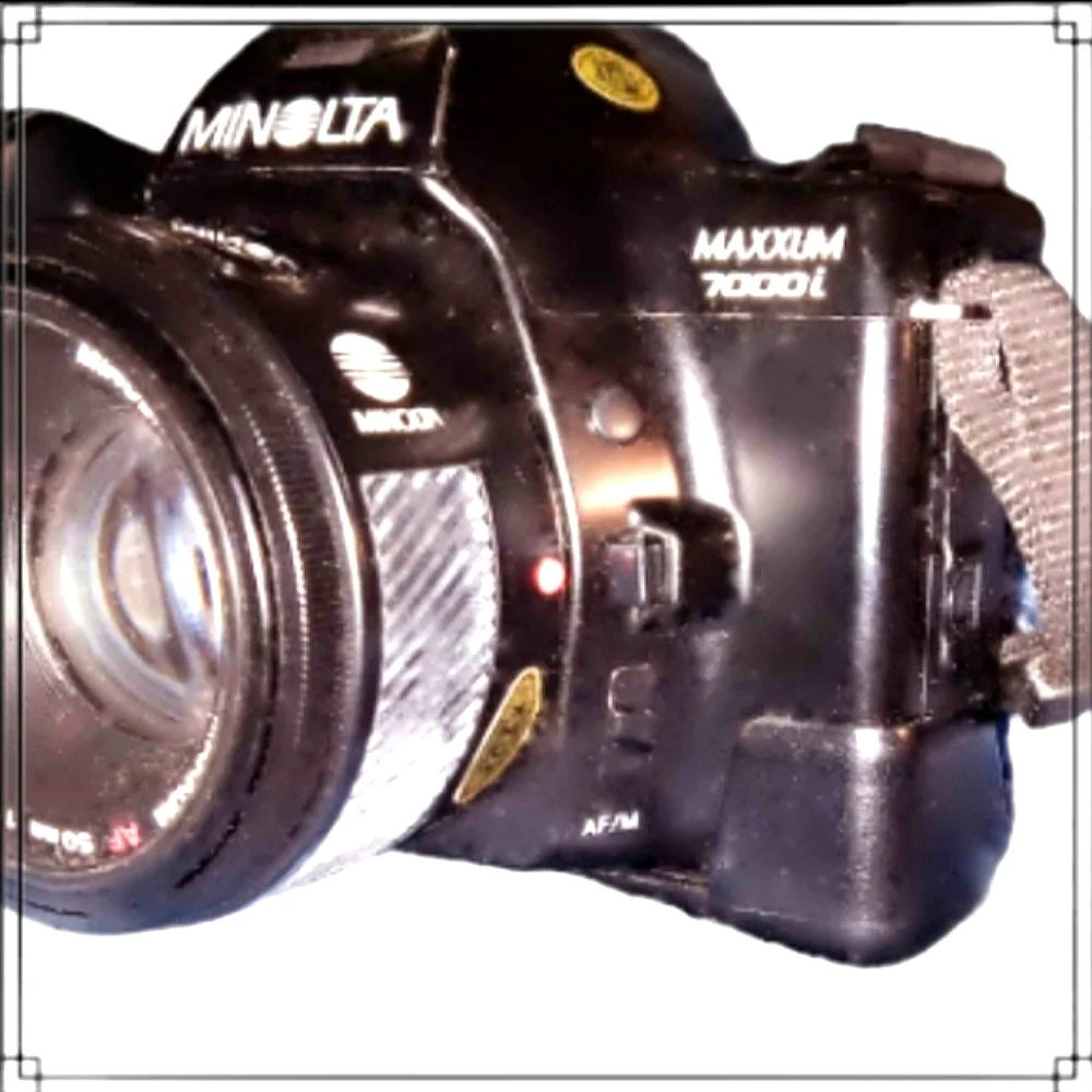 Vintage Minolta Maxxum 7000i 35mm Film Camera